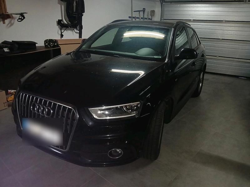 Schwarz Gebraucht 2013 Audi Q3 SUV | 13.950 € (Fairer Preis) - Bild 1/2