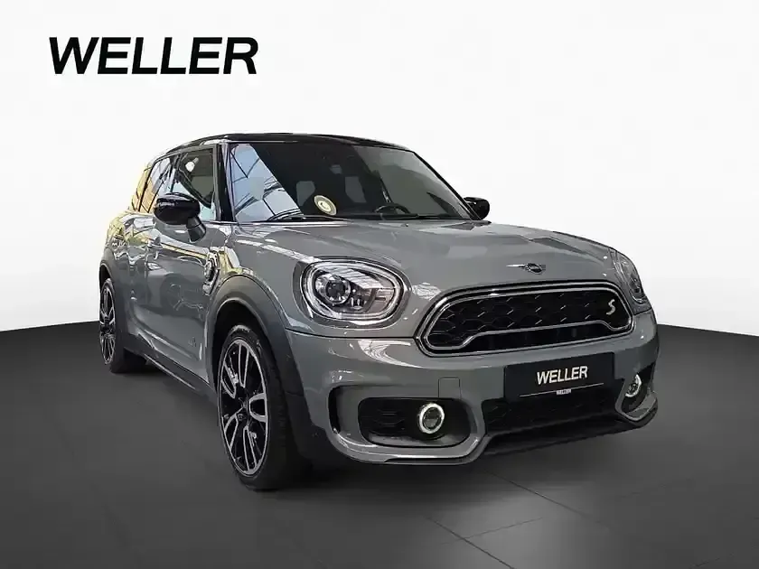 Gebraucht Mini Cooper Countryman 136 PS (100 kW) 2020 Moonwalk grey (grau) SUV