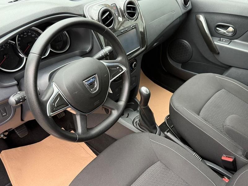Gebraucht Dacia Sandero Comfort 90 PS (66 kW) 2018 Grün SUV