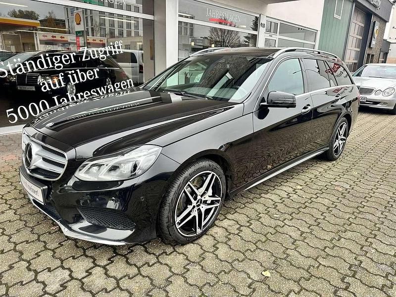 Gebraucht Mercedes E500 408 PS (300 kW) 2014 Obsidianschwarz Kombi