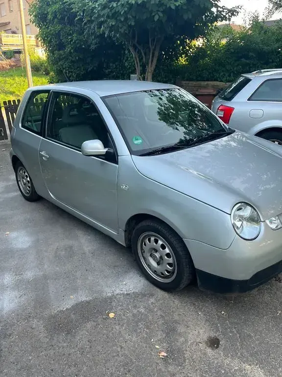 Gebraucht VW Lupo 61 PS (44 kW) 2000 Silber Kleinwagen