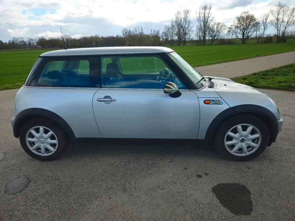 Gebraucht Mini ONE 90 PS (66 kW) 2004 Silber Kleinwagen