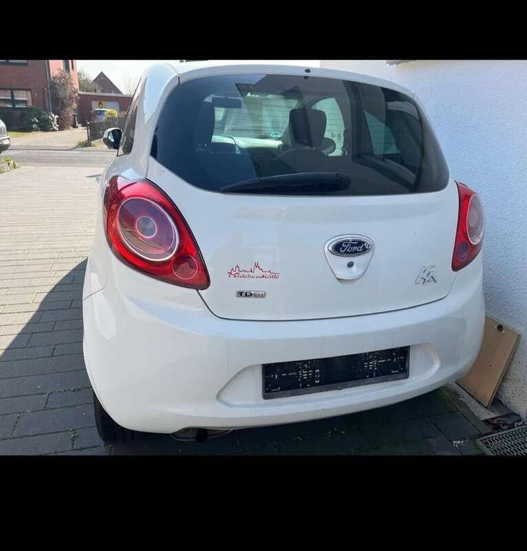Gebraucht 2011 Ford Ka Kleinwagen | 3.200 € (Etwas zu teuer) - Bild 1/4