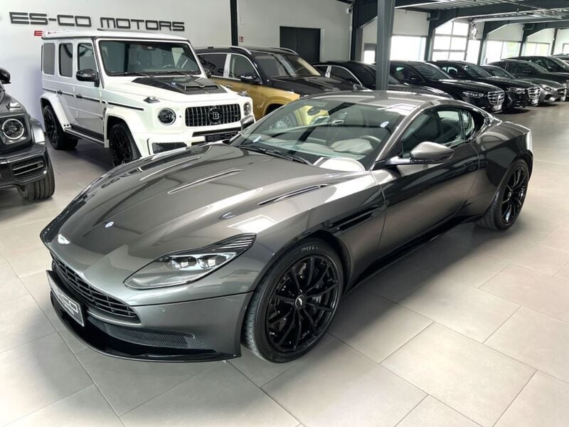 Grau Gebraucht 2020 Aston Martin DB11 Coupé | 137.900 € (Superpreis) - Bild 1/4