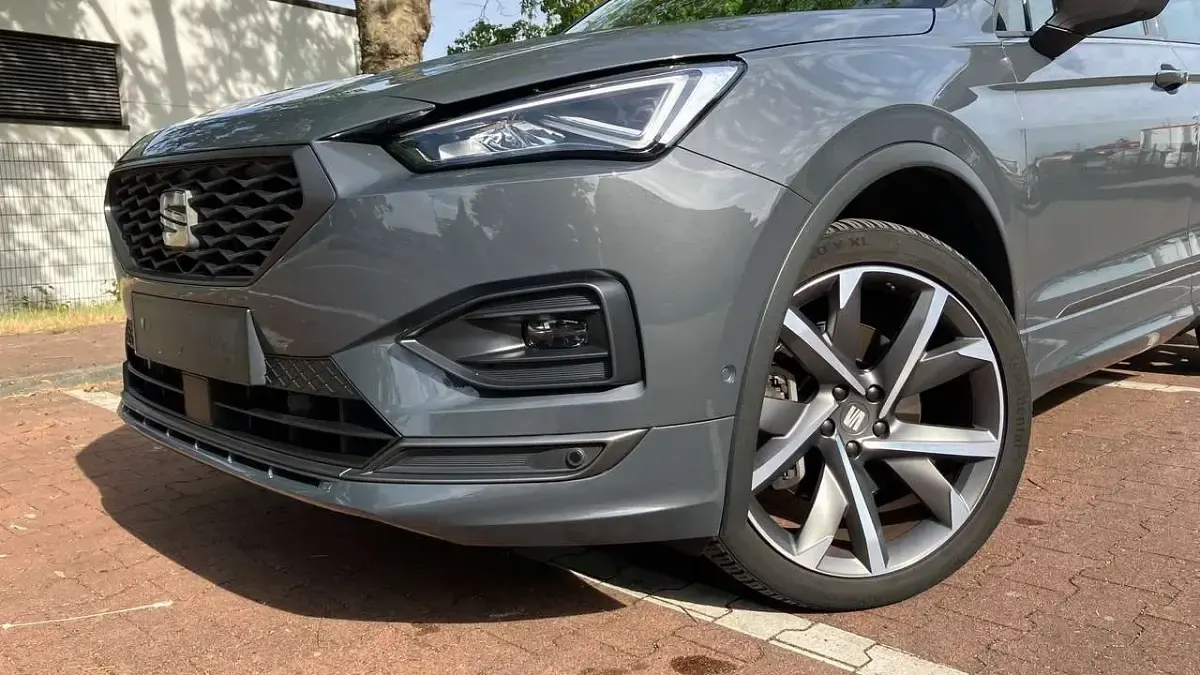 Gebraucht Seat Tarraco FR 190 PS (139 kW) 2022 Grau SUV