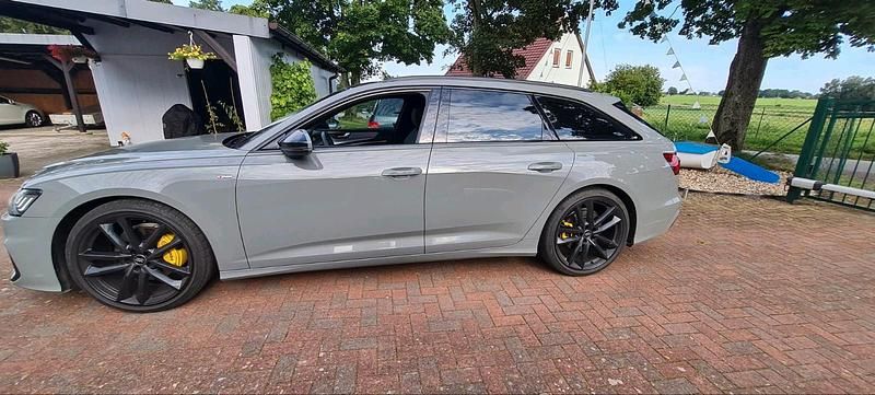 Grau Gebraucht 2019 Audi A6 Kombi | 39.000 € - Bild 1/4