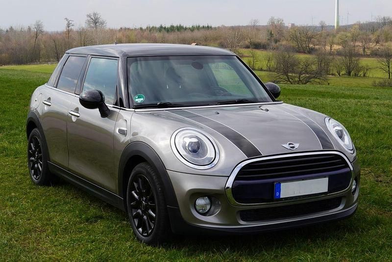 Gebraucht Mini Cooper 136 PS (100 kW) 2018 Silber Kleinwagen