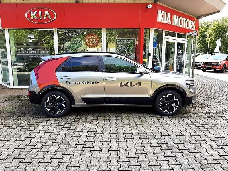 Gebraucht Kia e-Niro 150 kW (204 PS) 2023 Stahlgrau SUV