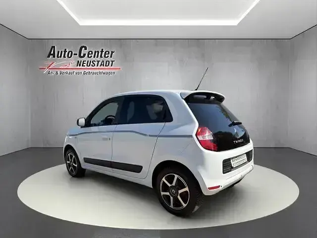 Gebraucht Renault Twingo LIMITED 69 PS (50 kW) 2018 Weiß Kleinwagen