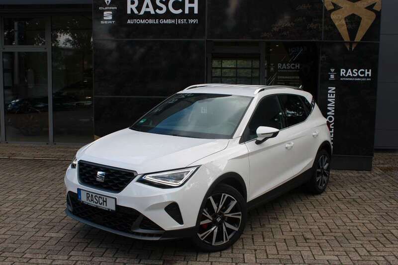 Weiß Gebraucht 2022 Seat Arona FR SUV | 23.440 € (Fairer Preis) - Bild 1/4