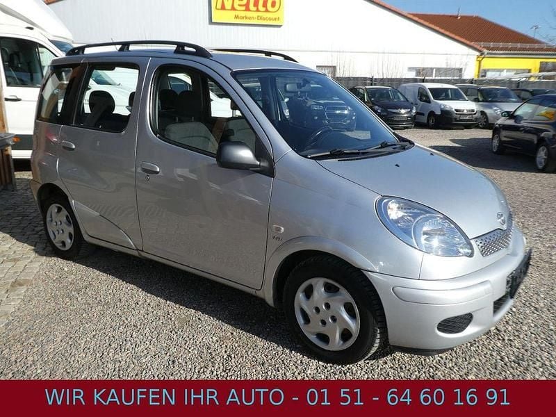 Gebraucht Toyota Yaris Sol 84 PS (61 kW) 2003 Silber Kombi