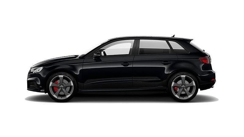 Gebraucht Audi S3 Design 310 PS (228 kW) 2018 Mythosschwarz metallic Limousine