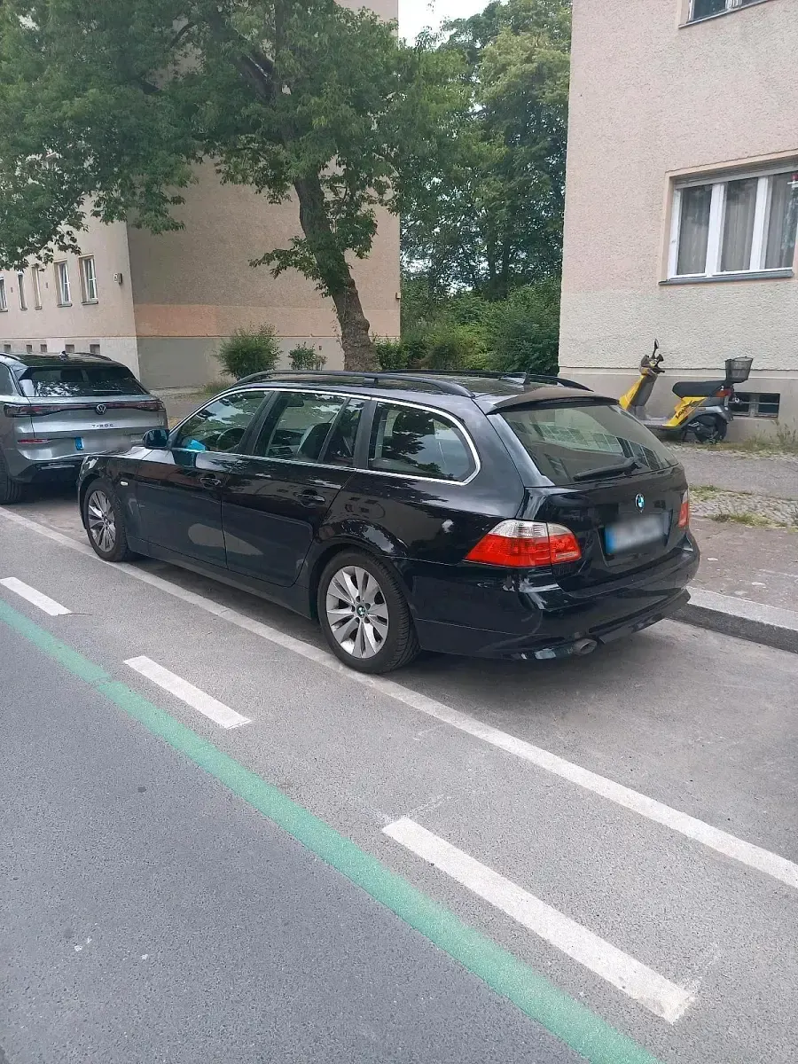 Gebraucht BMW 520 163 PS (119 kW) 2006 Schwarz Kombi