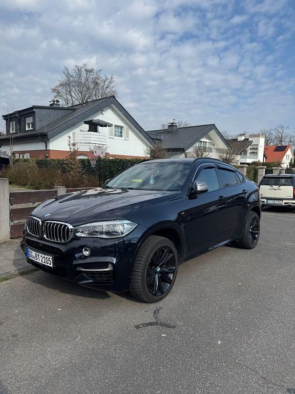 Gebraucht BMW X6 M50 Performance 381 PS (280 kW) 2015 Schwarz SUV