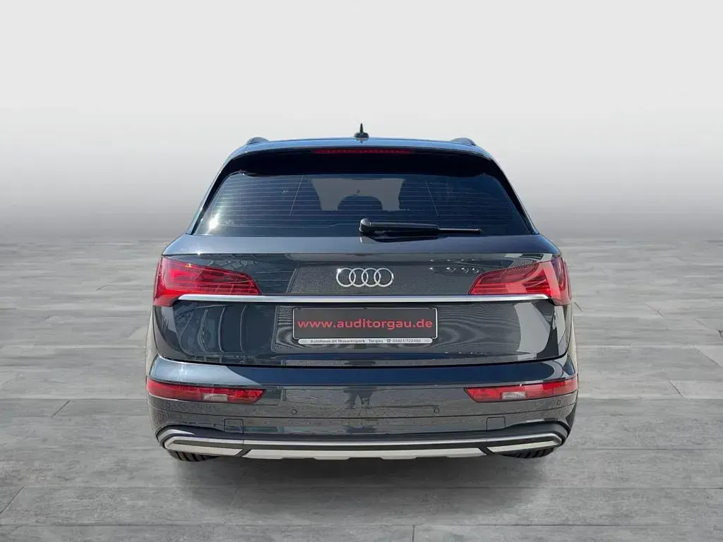 Gebraucht Audi Q5 Ambiente 163 PS (119 kW) 2022 Manhattangrau metallic SUV
