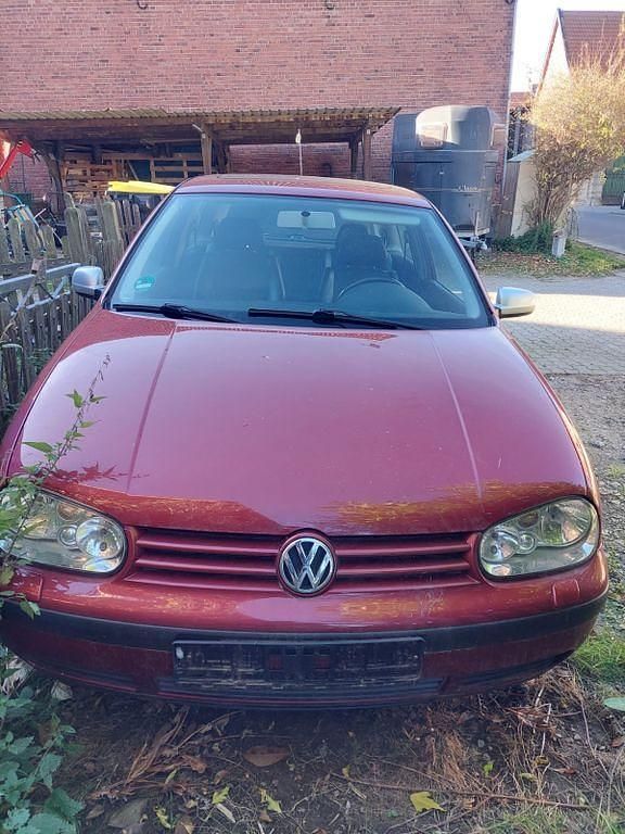 Rot Gebraucht 2000 VW Golf IV Basis Limousine | 950 € (Guter Preis) - Bild 1/4