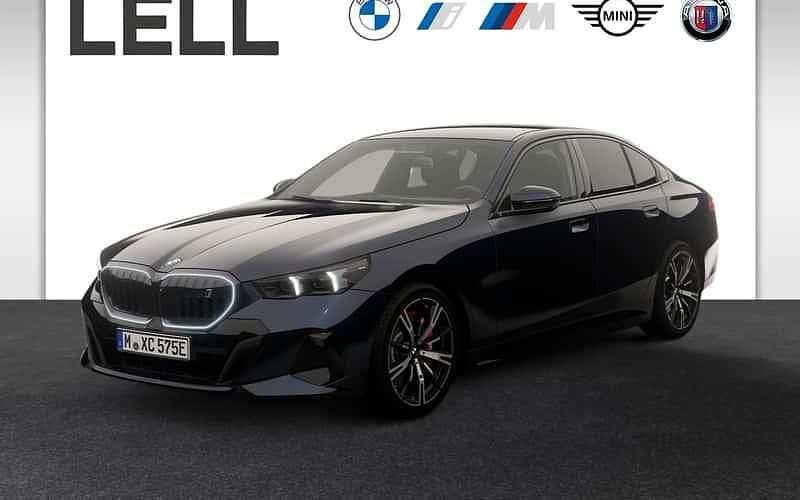Schwarz Neu 2025 BMW i5 Comfort Edition Limousine | 76.990 € (Etwas zu teuer) - Bild 1/4