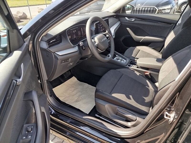 Neu Skoda Octavia Selection 150 PS (110 kW) 2025 Schwarz Kombi