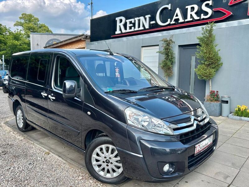 Grau Gebraucht 2015 Citroën Jumpy Exclusive Van / Kleinbus | 14.990 € (Fairer Preis) - Bild 1/4