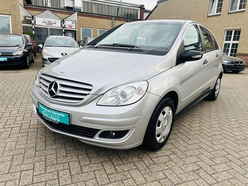 Silber Gebraucht 2008 Mercedes B150 Van / Kleinbus | 3.990 € (Superpreis) - Bild 1/4