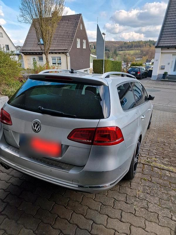 Gebraucht VW Passat 177 PS (130 kW) 2014 Silber Kombi