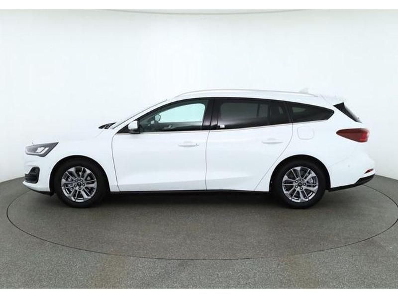 Używany Ford Focus Titanium X 116 KM (85 kW) 2023 Biały Kombi