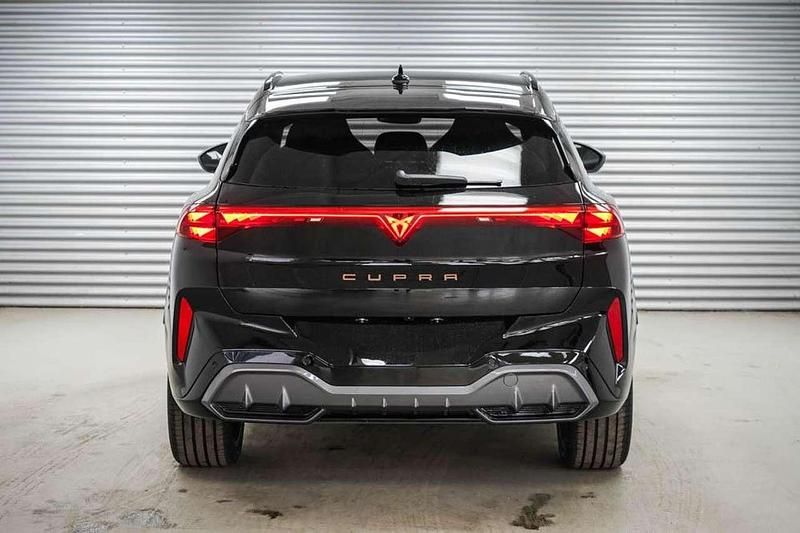 Gebraucht Cupra Terramar 204 PS (150 kW) 2025 Nachtschwarz metallic... SUV