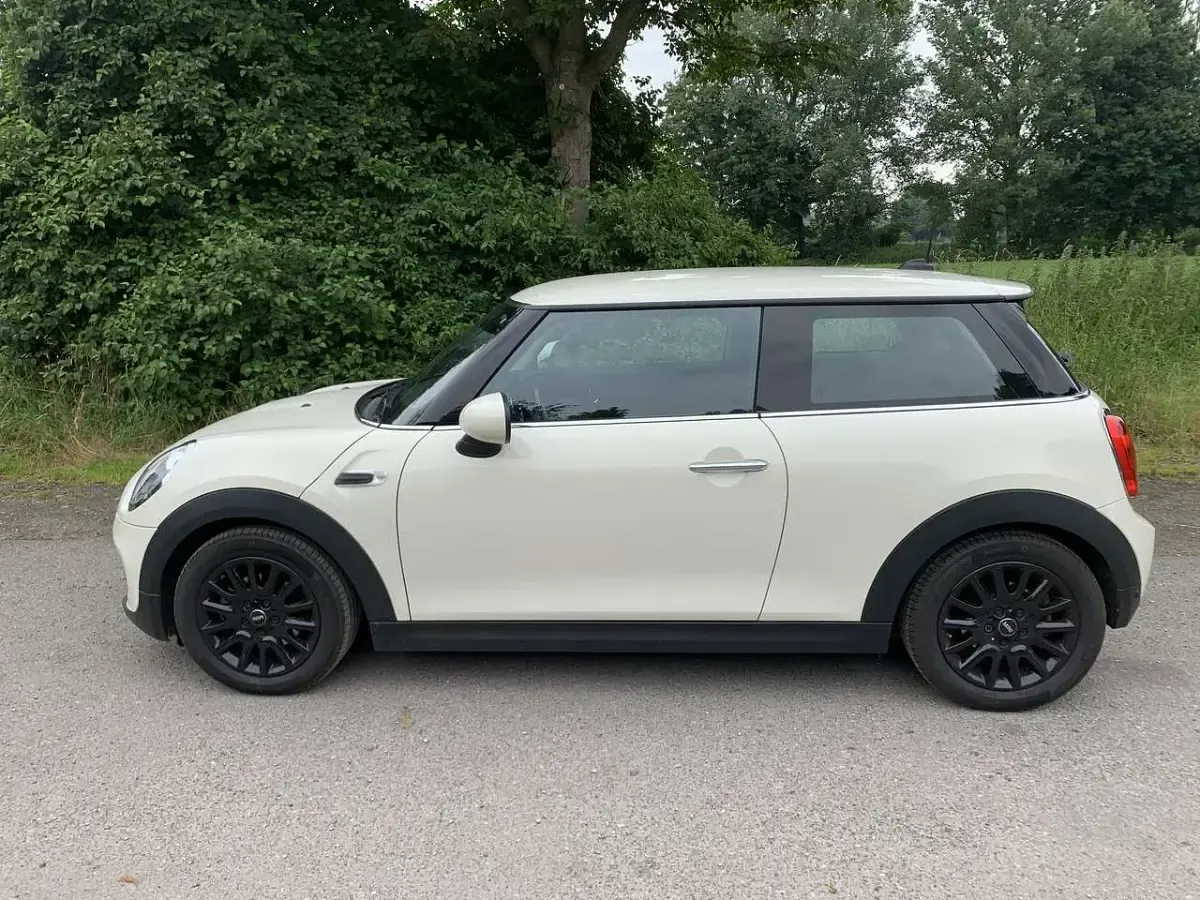 Gebraucht Mini ONE 102 PS (75 kW) 2016 Weiß Kleinwagen