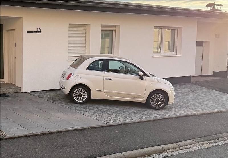 Weiß Gebraucht 2014 Fiat 500C Cabrio | 7.790 € (Guter Preis) - Bild 1/4