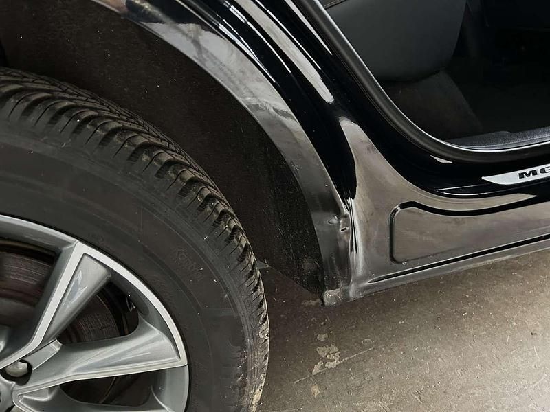 Gebraucht MG HS Comfort 162 PS (119 kW) 2023 Schwarz SUV