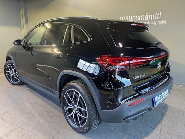 Gebraucht Mercedes EQA250+ Business 139 kW (190 PS) 2023 Nachtschwarz SUV