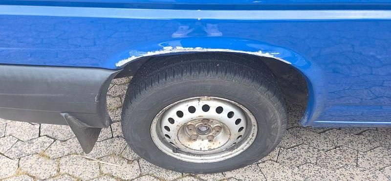 Gebraucht VW T4 102 PS (75 kW) 2002 Blau Van