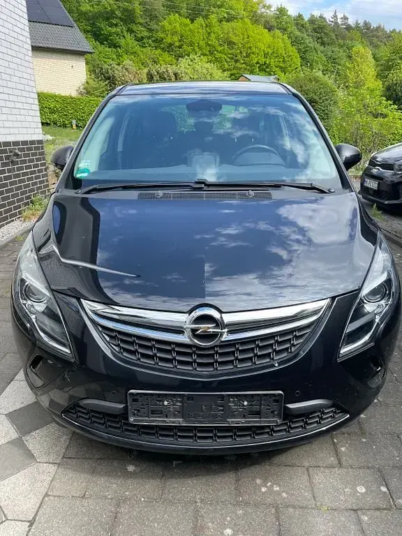 Gebraucht Opel Zafira Tourer drive 140 PS (102 kW) 2015 Schwarz Van / Kleinbus