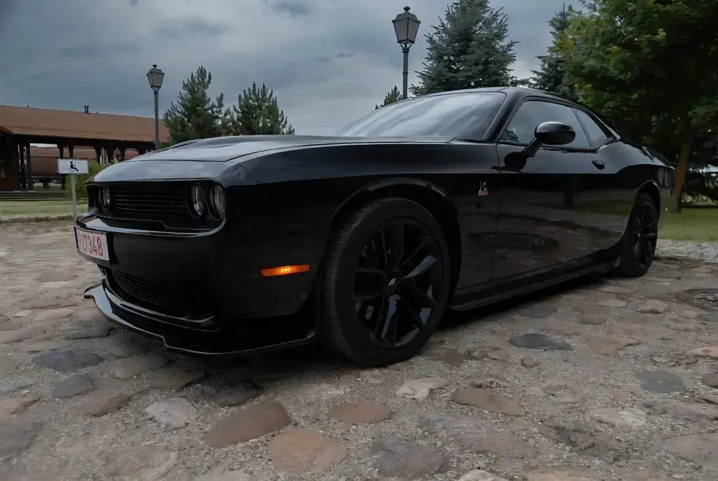 Second-hand Dodge Challenger 492 CP (361 kW) 2019 Negru Coupe