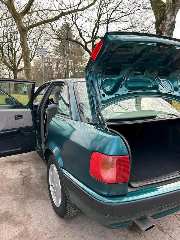 Gebraucht Audi 80 90 PS (66 kW) 1992 Grün Limousine