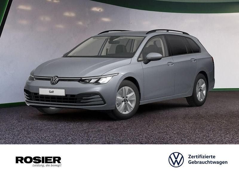 Gebraucht VW Golf VIII Life 150 PS (110 kW) 2022 Grau / mondstein grau Kombi