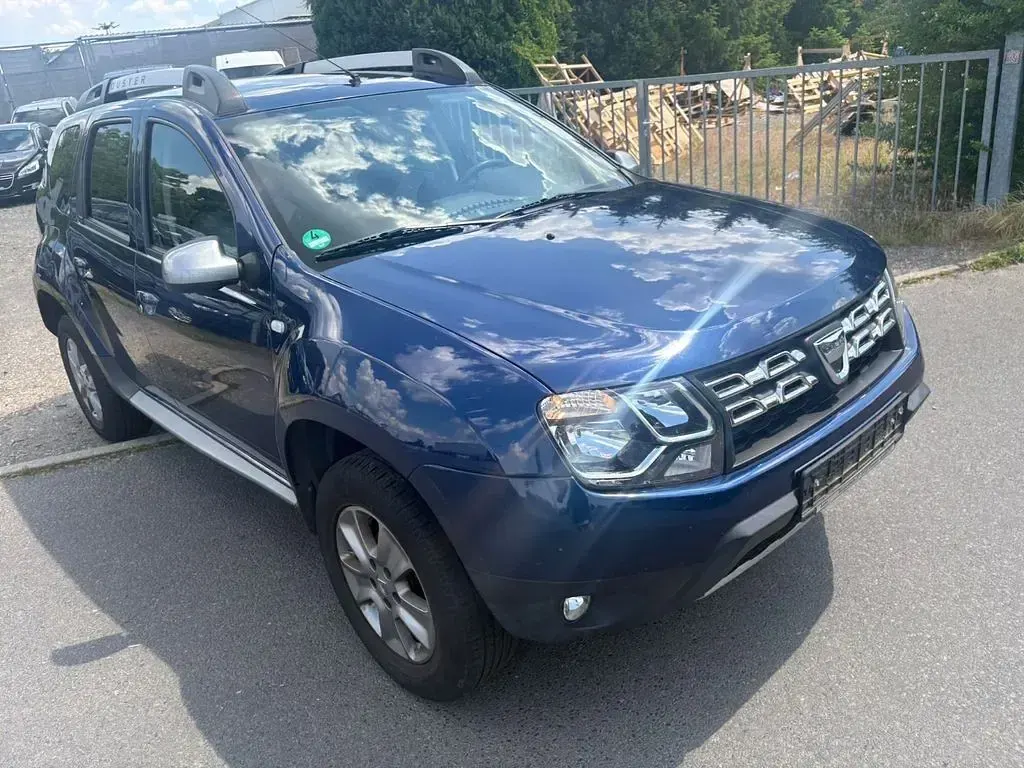 Gebraucht Dacia Duster Ambiance 114 PS (83 kW) 2016 Blau SUV