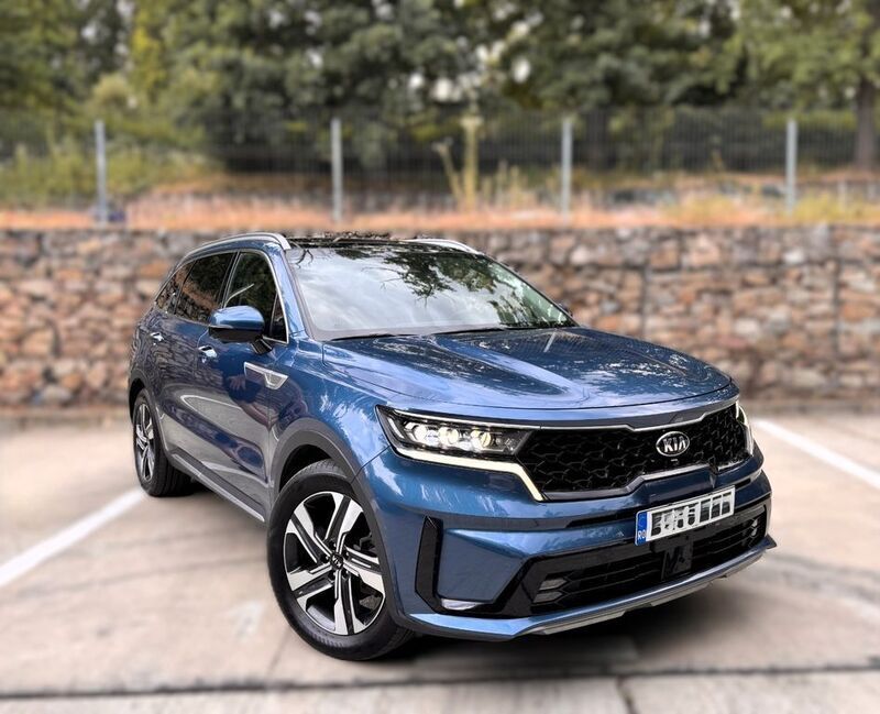 Blau Gebraucht 2021 Kia Sorento SUV | 37.990 € (Fairer Preis) - Bild 1/4
