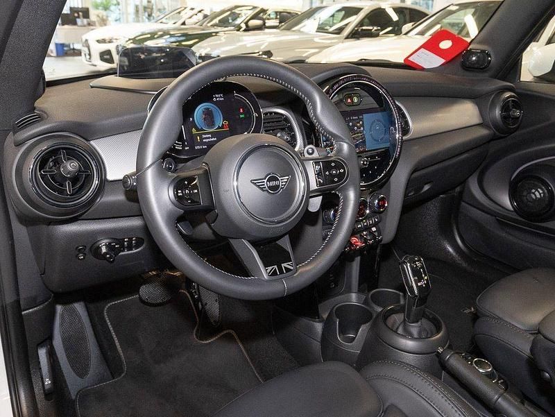 Gebraucht Mini Cooper S Cabriolet 178 PS (130 kW) 2023 Weiß Cabrio