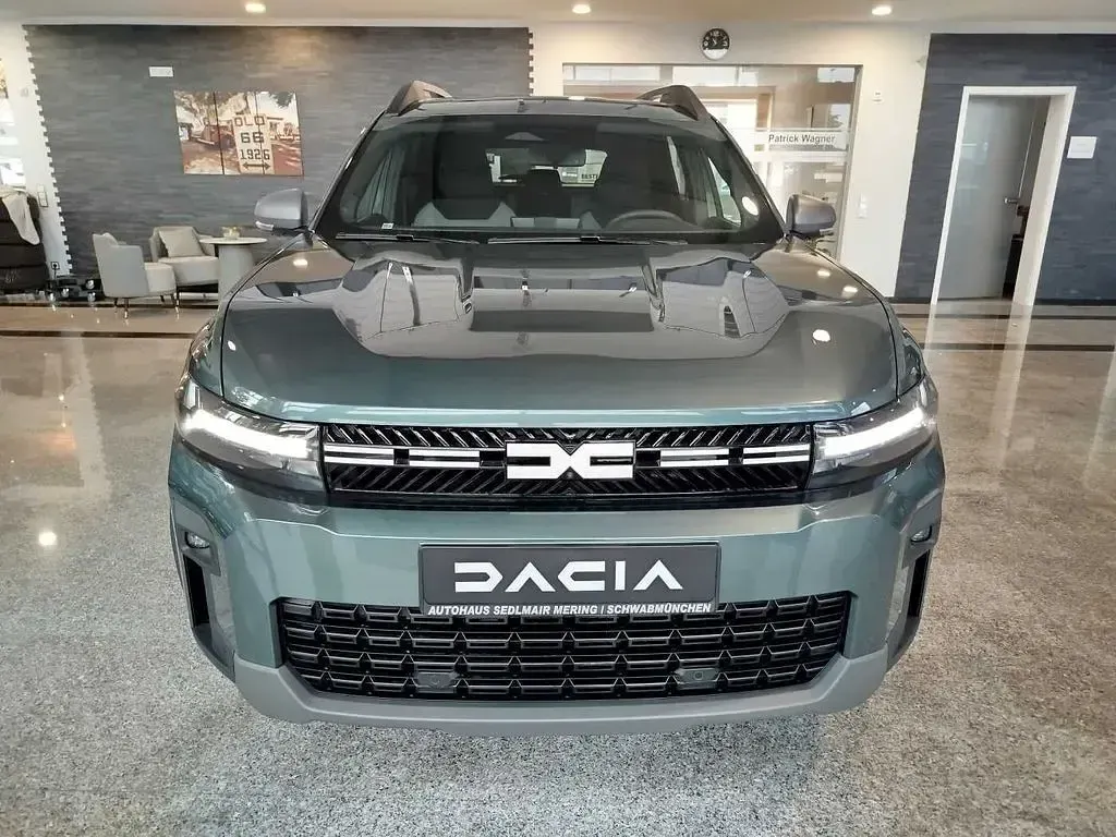 Neu Dacia Bigster Journey 154 PS (113 kW) 2026 Zederngrün SUV