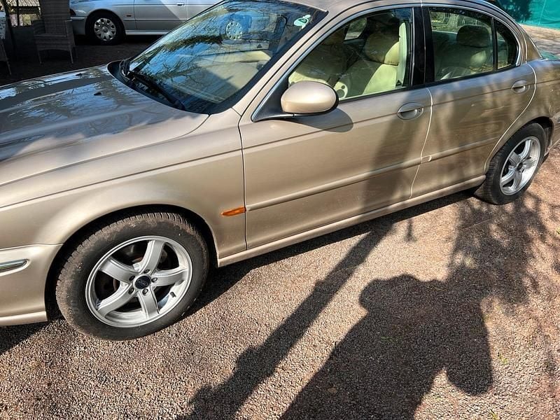 Gebraucht Jaguar X-type 196 PS (144 kW) 2001 Andere farben Limousine