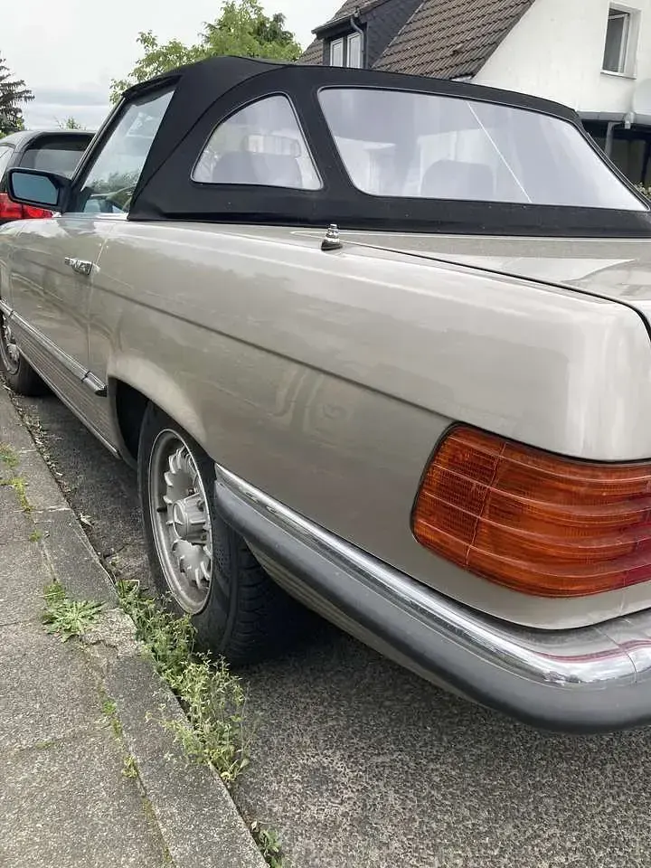 Gebraucht Mercedes SL280 185 PS (136 kW) 1985 Grau Cabrio