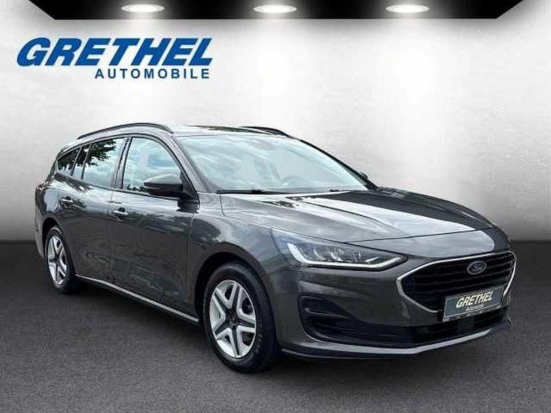 Gebraucht Ford Focus Cool & Connect 125 PS (91 kW) 2022 Grau