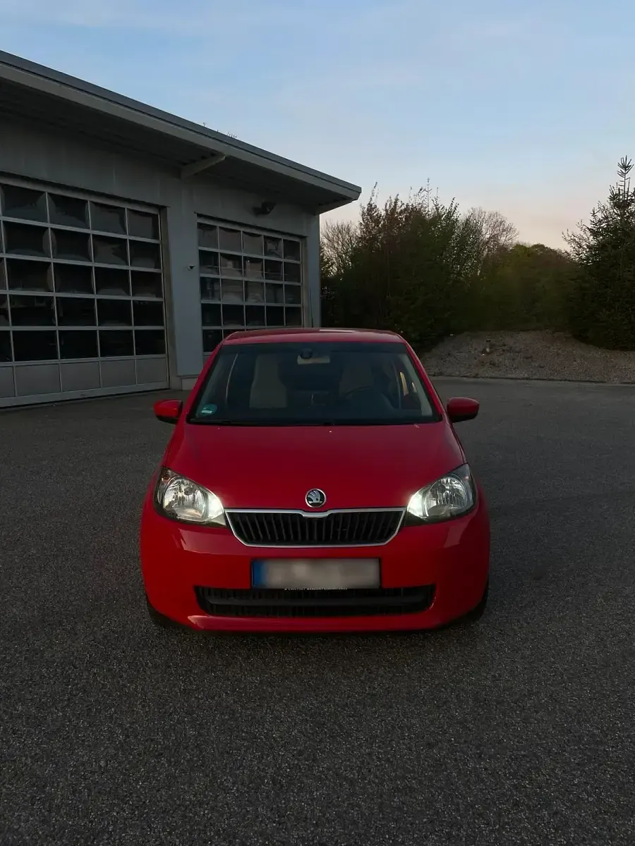 Używany Skoda Citigo 60 KM (44 kW) 2012 Czerwony Hatchback
