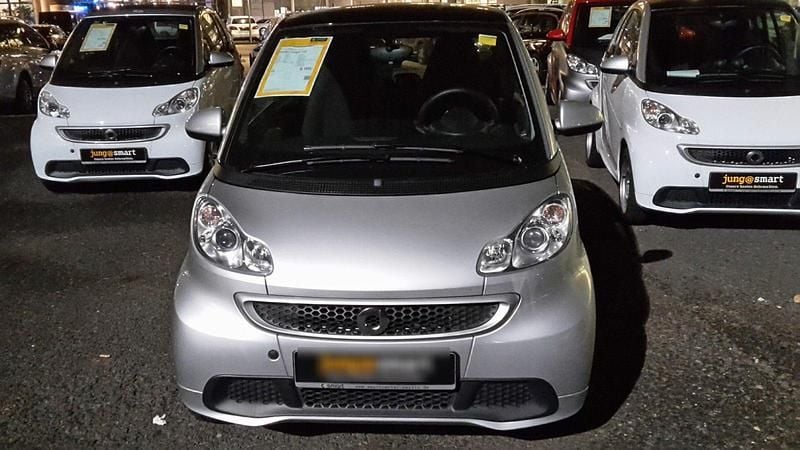 Silber Gebraucht 2013 Smart ForTwo Coupé Passion Coupé | 5.900 € (Fairer Preis) - Bild 1/4