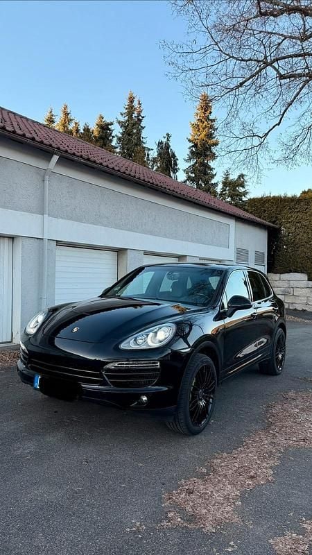 Gebraucht Porsche Cayenne 245 PS (180 kW) 2012 Schwarz SUV