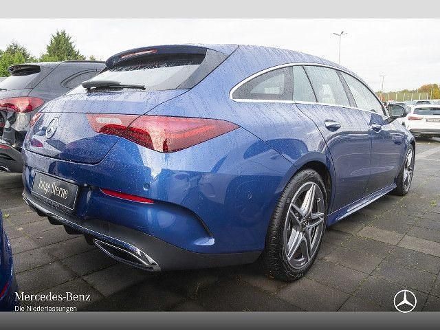 Blau Gebraucht 2024 Mercedes CLA180 Shooting Brake AMG Kombi | 29.990 € - Bild 1/4