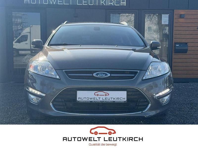 Gebraucht Ford Mondeo Titanium 160 PS (117 kW) 2012 Braun Limousine