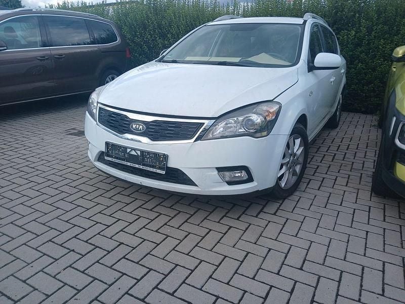 Gebraucht 2010 Kia Ceed Sportswagon LX Kombi | 2.990 € (Superpreis) - Bild 1/4