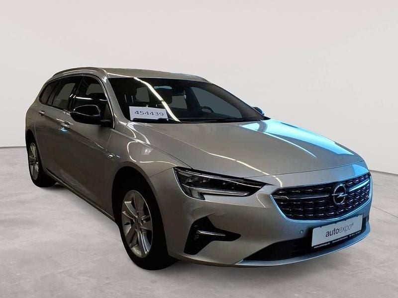 Argonsilber metallic Gebraucht 2022 Opel Insignia Business Kombi | 15.990 € (Etwas zu teuer) - Bild 1/4